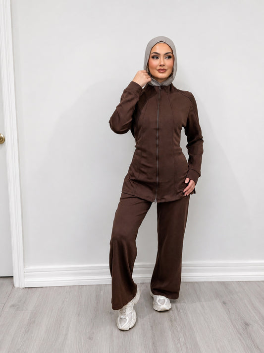 Essential Travel Set – Chocolate Brown